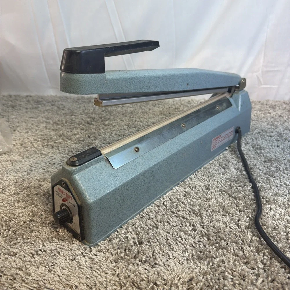 Midwest Pacific MP-12 Table Top Impulse Heat Sealer 120 Volts 146 Watts 12 Inch